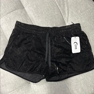 Zyia Black Athletic Shorts with Drawstring Waist and Relaxed Fit